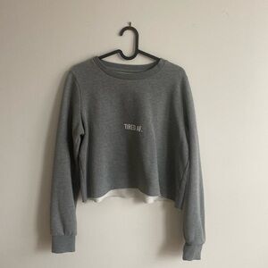 Grey sweatshirt
